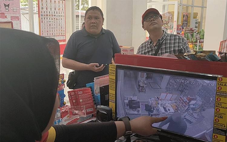 Alfamart Jalan RTA Milono Km 5,5 Palangka Raya Dirampok