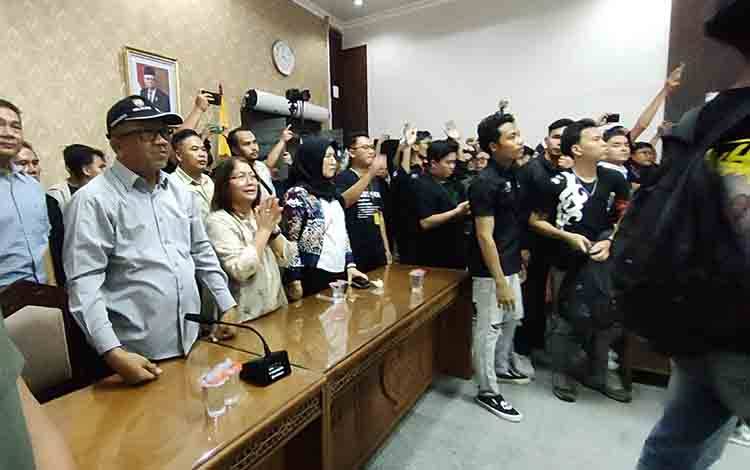 Wakil Ketua Komisi I DPRD Kalteng: Kami Akan Teruskan Tuntutan Ini ke DPR RI