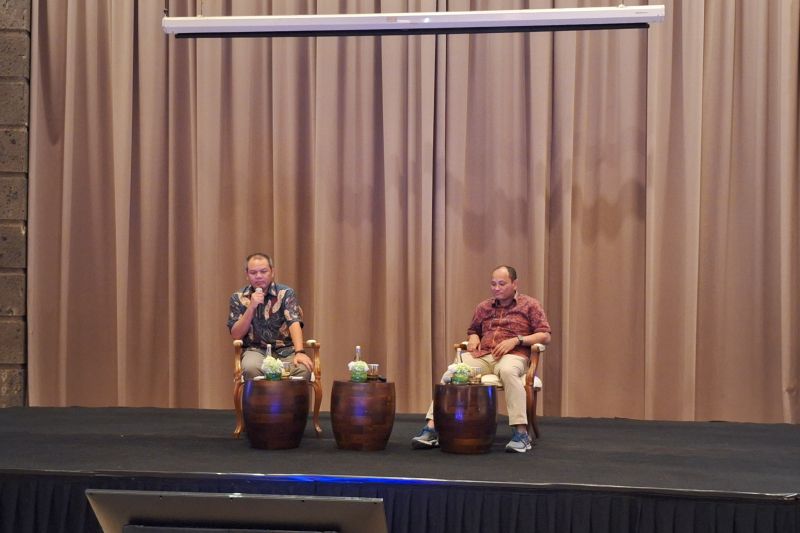 Direktur Departemen Kebijakan Sistem Pembayaran Bank Indonesia (BI) Ryan Rizaldy memberikan paparan dalam pelatihan wartawan di Bali, Jumat malam (23/8/2024. ANTARA/Martha Herlinawati Simanjuntak