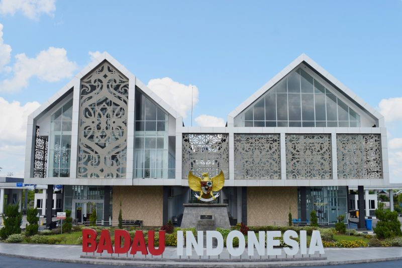 Kawasan Pos Lintas Batas Negara (PLBN) Badau di perbatasan Indonesia-Malaysia, Kecamatan Badau, Kabupaten Kapuas Hulu, Provinsi Kalimantan Barat. ANTARA/HO-Humas PLBN Badau
