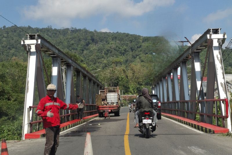 Pentingnya Pengoperasian Jembatan Timbang Blambangan Umpu untuk Atasi Kendaraan ODOL
