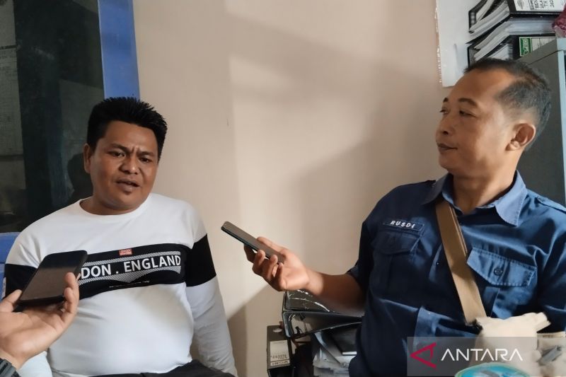 Nelayan Mukomuko Tunda Melaut Akibat Cuaca Buruk dan Gelombang Tinggi