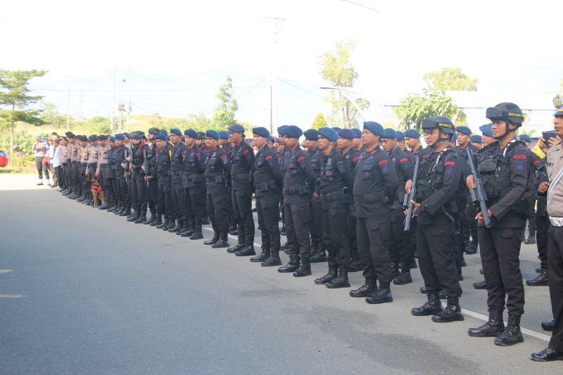 Personel Polda Sulteng mengikuti apel siaga Operasi Mantap Praja Tinombala di Palu, Sabtu (24/8/2024). (ANTARA/HO-Humas Polda Sulteng)