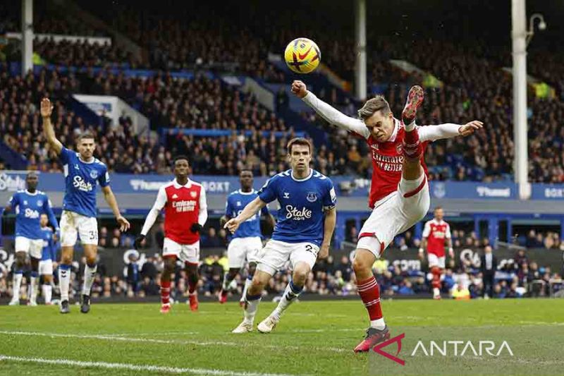 Arsenal Raih Kemenangan 2-0 atas Aston Villa di Liga Premier Inggris