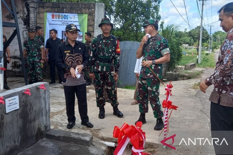 TNI Manunggal Air Sediakan Sumur Bor untuk Warga Desa Namang