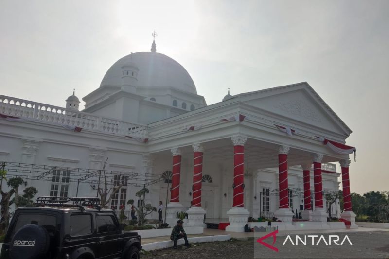 Kota Merah Bengkulu yang dicanangkan menjadi lokasi pelaksanaan nikah masal (25/8/2024). ANTARA/Anggi Mayasari