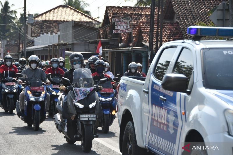 Ratusan Penyuluh KB Gelar Tur Motor untuk Perbaikan Sanitasi dan Bedah Rumah