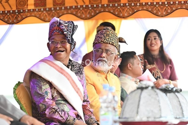 Gubernur Sulteng Rusdy Mastura menghadiri kegiatan pertemuan 'Tammuan Mali' Sang Torayan di Morowali Utara, Minggu (25/8/2024). (ANTARA/HO-Humas Pemprov Sulteng)