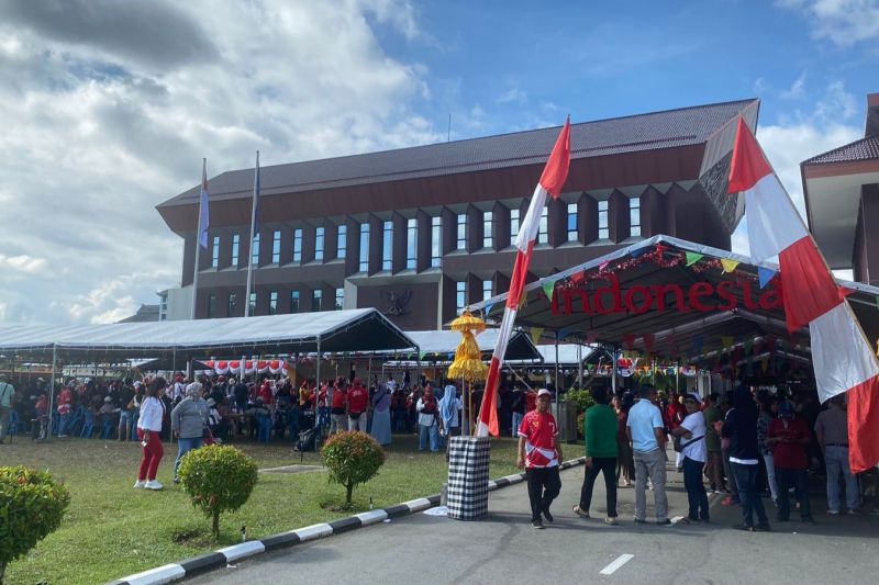 KBRI Simbolkan Budaya dan Produk Indonesia Lewat Pasar Rakyat
