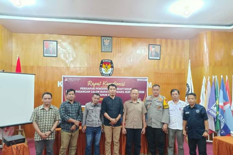 Polres Kabupaten Majene Provinsi Sulawesi Barat (Sulbar) meminta KPU Majene untuk membatasi jumlah massa yang akan mengikuti pendaftaran kandidat pasangan calon (Paslon) bupati (Cabup) dan calon wakil bupati (Cawabup), di Majene, Minggu (25/8/2024) ANTARA Foto/HO Humas Polres Majene