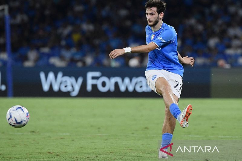 Napoli Raih Kemenangan Pertama Musim dengan Mengalahkan Bologna 3-0