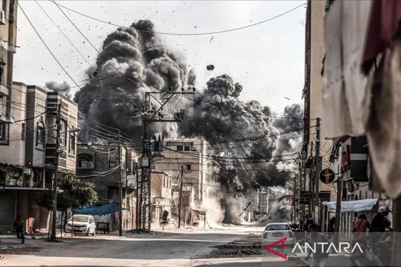 Ilustrasi - Serangan Israel di Jalur Gaza. ANTARA/Anadolu/PY