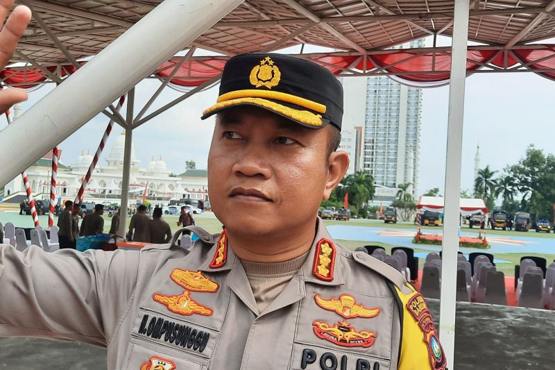 Kapolresta Barelang Kombes Pol. Heribertus Ompusunggu memberikan keterangan kepada wartawan di Kota Batam, Kepulauan Riau, Senin (26/8/2024). (ANTARA/Laily Rahmawaty)