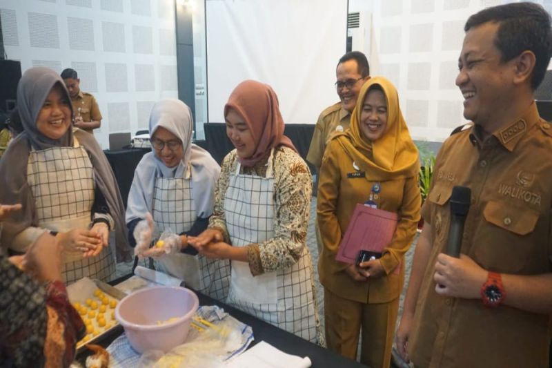 Pelatihan Kewirausahaan Bansos di Pekalongan Tingkatkan Ekonomi Keluarga