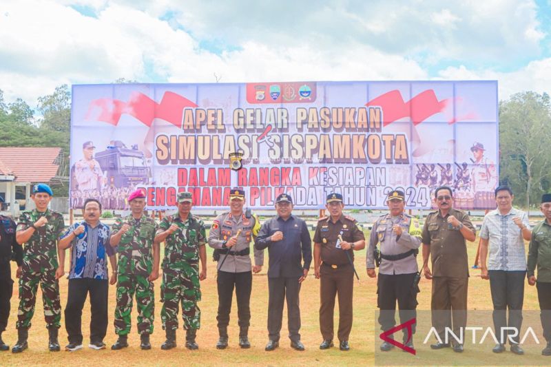 Apel siaga pasukan pengamanan Polres MBD menjelang Pilkada Maluku 2024 (Antara/HO-Polres MBD)