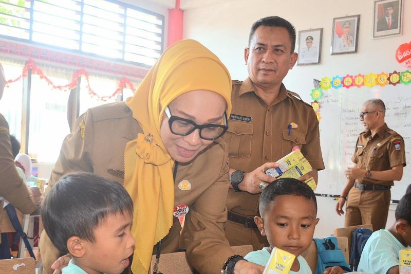 Peluncuran program "Genius" di Padang. (ANTARA/HO-Pemkot Padang)