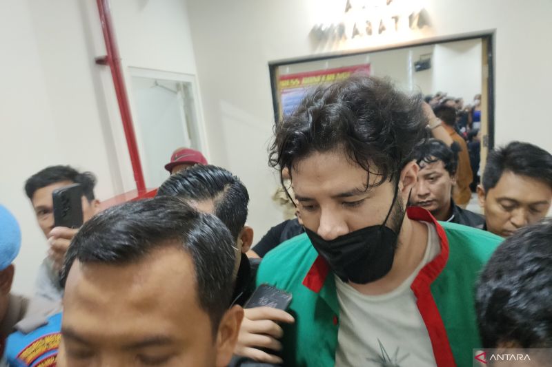Vonis Tiga Tahun Penjara untuk Ammar Zoni dalam Kasus Narkotika