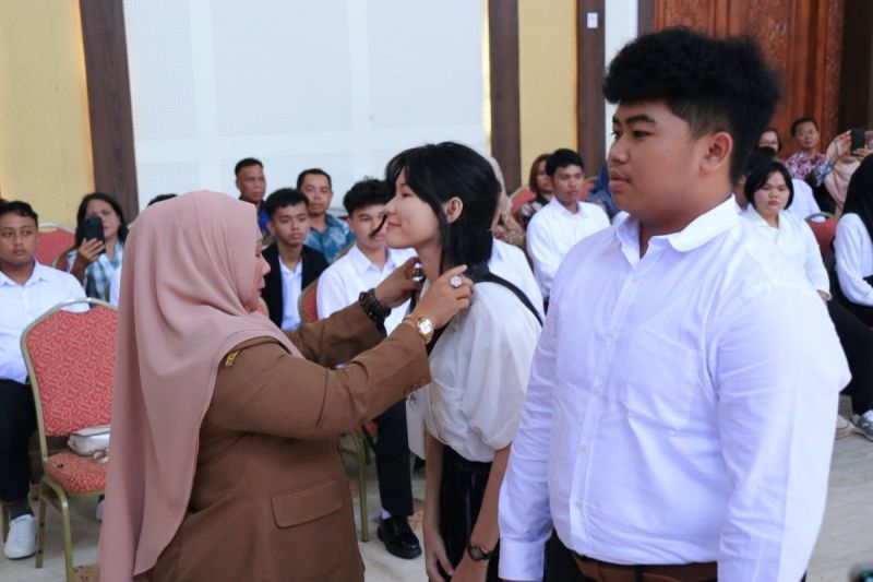 Beasiswa SDMPKS Bantu Putra-Putri Kotim Melanjutkan Pendidikan