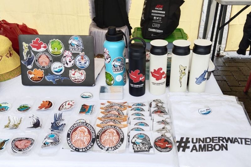 UMKM Dive Ambon Tawarkan Suvenir untuk Promosi Wisata Laut Maluku