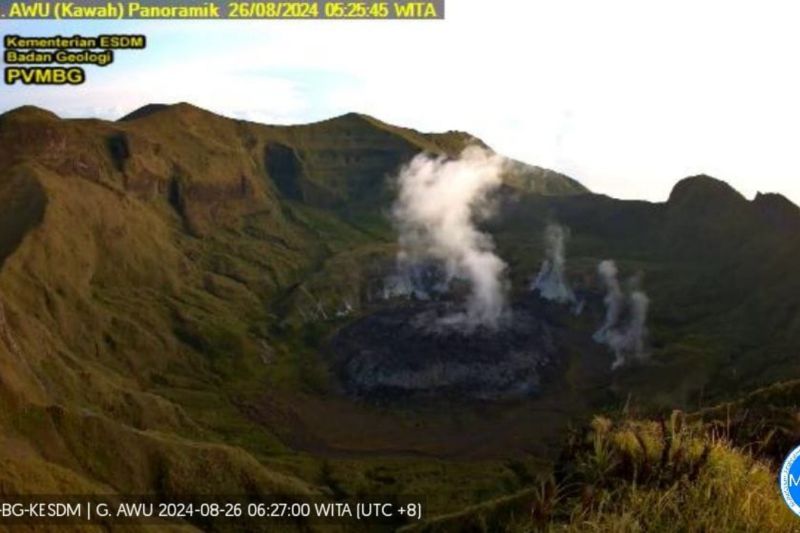 Warga Diminta Patuhi Radius Bahaya Gunung Awu, Sulawesi Utara
