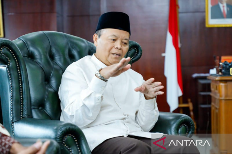 Dokumentasi - Wakil Ketua MPR Hidayat Nur Wahid. ANTARA/HO-MPR