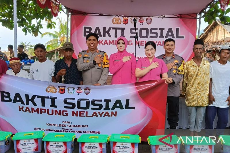 Polres Sukabumi Gelar Bakti Sosial untuk Dekatkan Diri dengan Warga