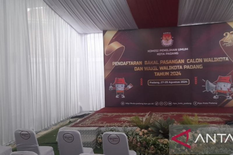 KPU Padang sudah mempersiapkan diri untuk menyambut bakal calon wali kota dan wakil wali kota Padang yang akan mendaftar hari ini.* (ANTARA/HO-Muharman)