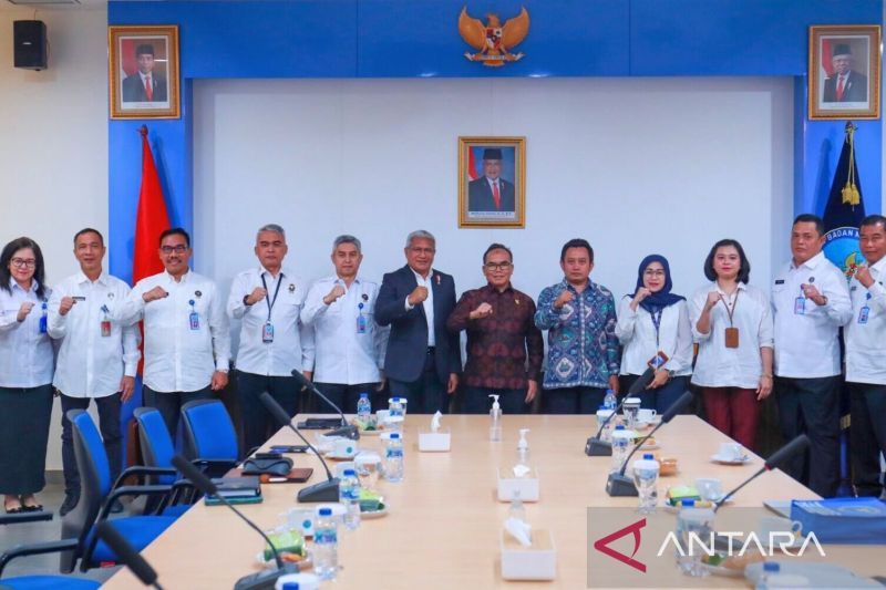 BNN dan KPAI mengadakan pertemuan untuk membahas kerja sama dalam hal perlindungan khusus anak (PKA) korban penyalahgunaan narkotika di Jakarta, Senin (27/8/2024). (ANTARA/HO-BNN RI)