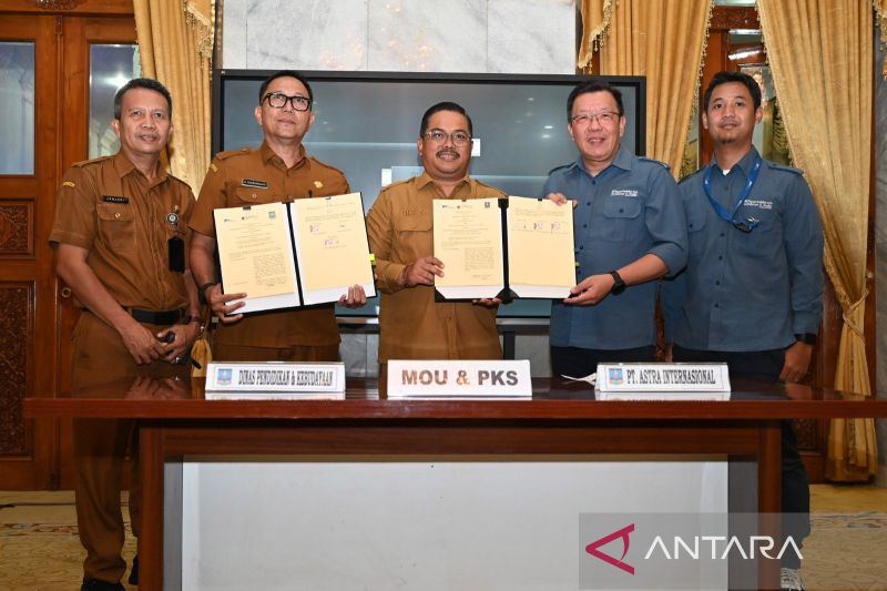 Potensi Sekolah Eskalator 12 Tahun untuk Meningkatkan Kualitas Pendidikan di Indonesia