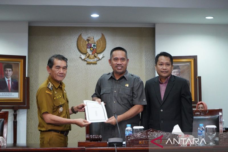 DPRD Pontianak Setujui Perubahan APBD Jadi Rp2,069 Triliun