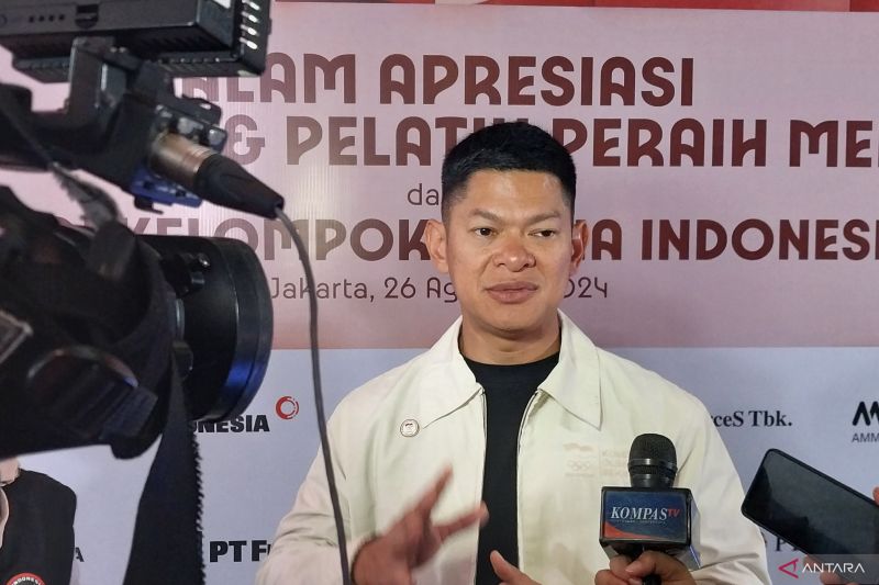 Indonesian National Olympics Committee (NOC) Chief, Raja Sapta Oktohari, at a press conference in Jakarta, on Monday (August 26, 2024). ANTARA/Aloysius Lewokeda/nbl.
