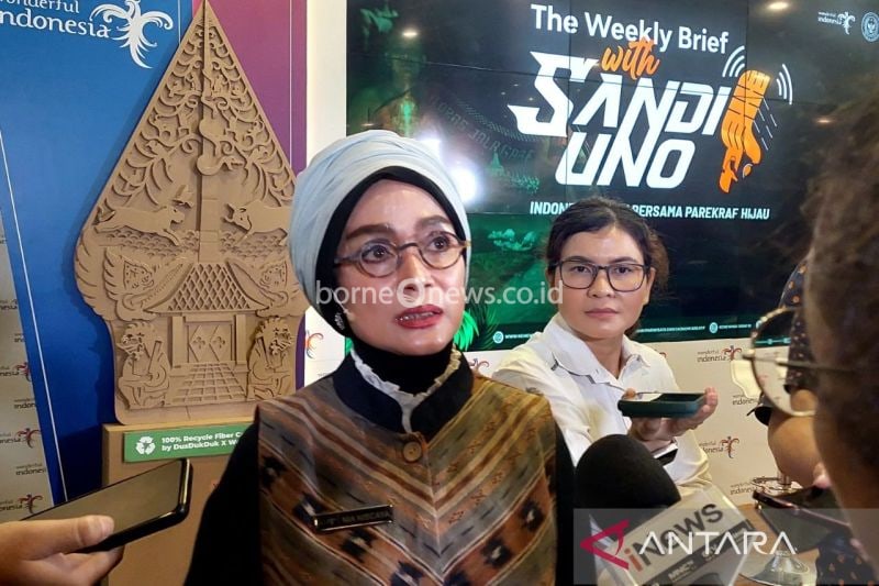Main expert for tourism and creative economy at the Ministry of Tourism and Creative Economy, Nia Niscaya. (ANTARA/ (Sinta Ambar))