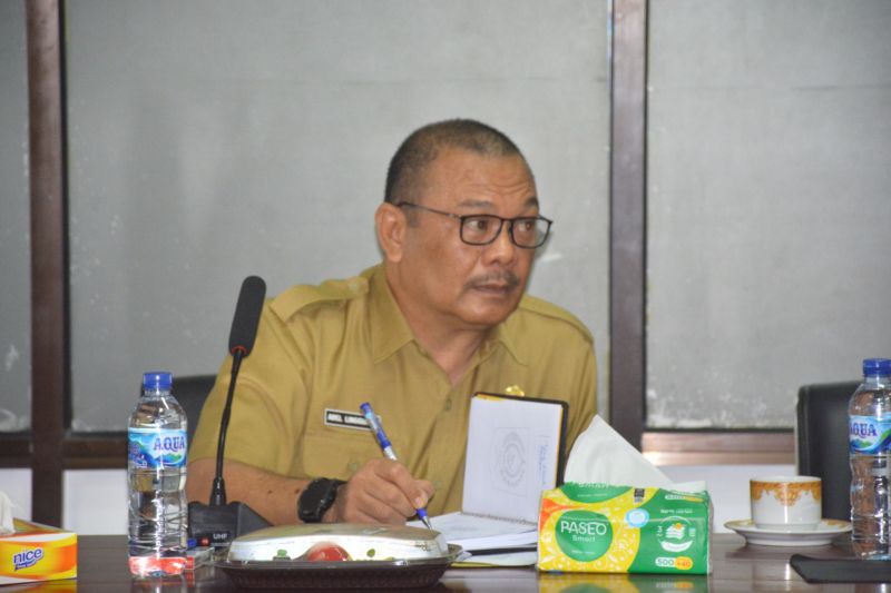 Sekretaris Daerah Kabupaten Bima Adel Linggi Ardi. ANTARA/HO-Humas Pemkab Bima
