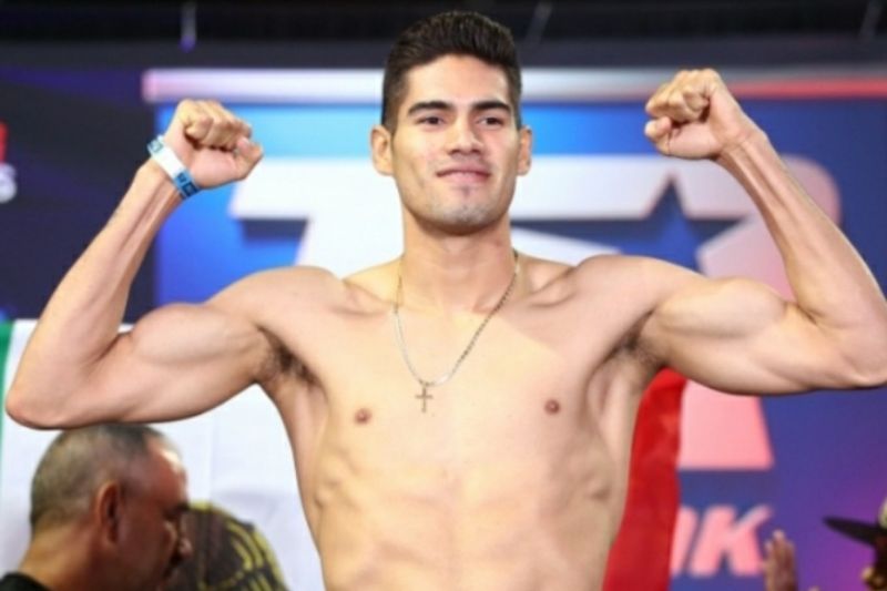 Petinjua asal Meksiko Gilberto Ramirez akan menjalani laga melawan Yuniel Dorticos untuk mempertahankan gelae juara kelas menengah super WBO. (ANTARA/HO- Laman WBA)