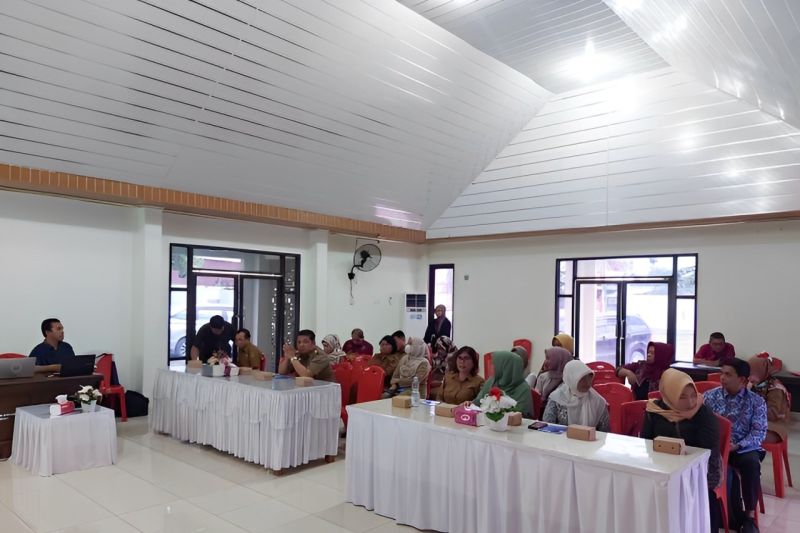 Pemprov Sulteng melaksanakan rapat koordinasi dalam rangka upaya pencegahan HIV/AIDS di Palu, Rabu (28/8/2024). (ANTARA/HO-Humas Pemprov Sulteng)