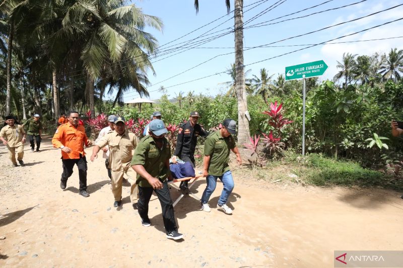Simulasi Evakuasi Mandiri BNPB di Banyuwangi Tingkatkan Kesiapan Bencana