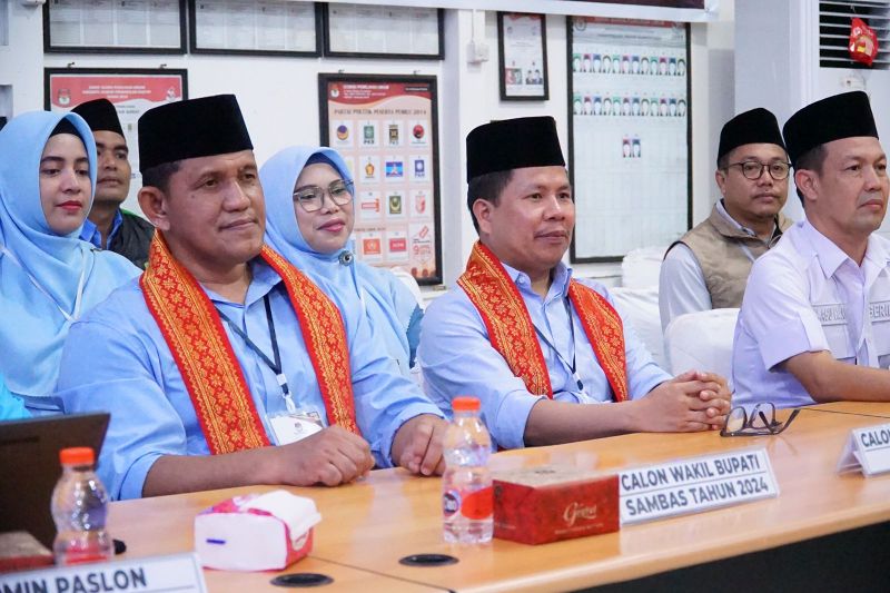 Dua Pasangan Calon Bupati Ikuti Pendaftaran Pilkada 2024 di Sambas