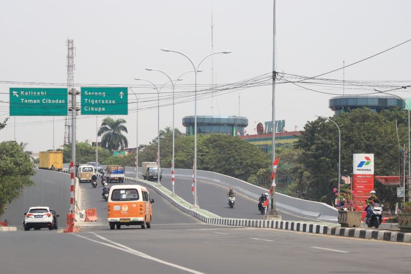 Jalan layang Taman Cibodas sudah dibuka kembali setelah ditutup selama satu tahun lebih karena renovasi. ANTARA/HO-Dishub Kota Tangerang