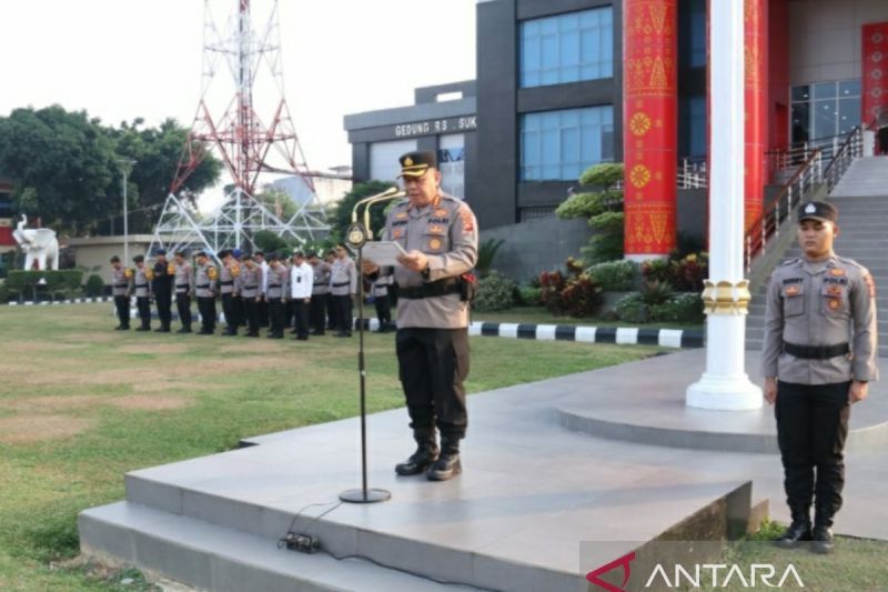 Dokumentasi apel pengarahan personel Polda Sumsel, di Palembang, Sumatera Selatan. ANTARA/Yudi Abdullah