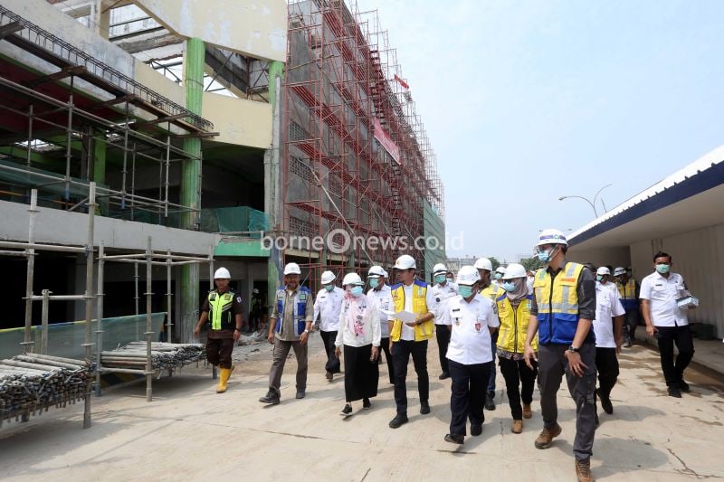 Pj Wali Kota Nurdin meninjau revitalisasi pasar anyar bersama Balai Prasarana Permukiman Wilayah Banten (BPPW Banten), Kementerian Pekerjaan Umum dan Perumahan Rakyat (PUPR), Rabu. ANTARA/HO-Pemkot Tangerang