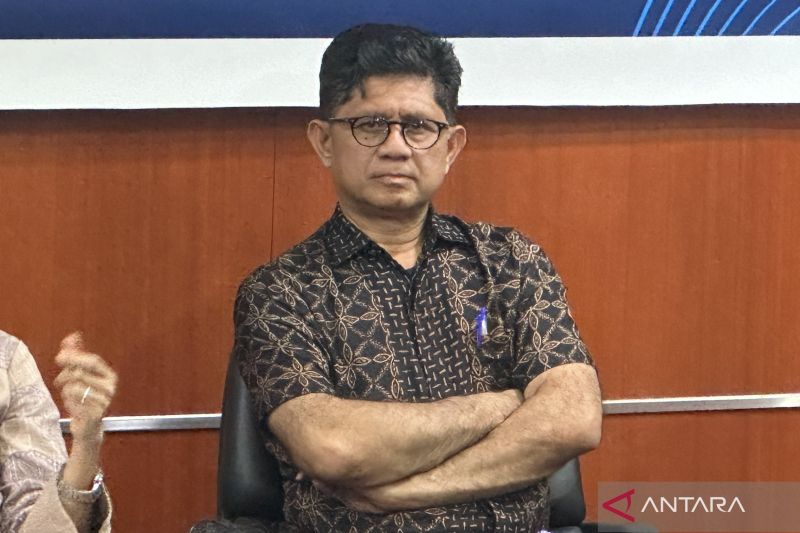 Mantan Wakil Ketua KPK Laode Muhammad Syarif saat menjadi pembicara dalam sebuah acara di kawasan Pasar Minggu, Jakarta, Rabu (28/8/2024). ANTARA/Rio Feisal