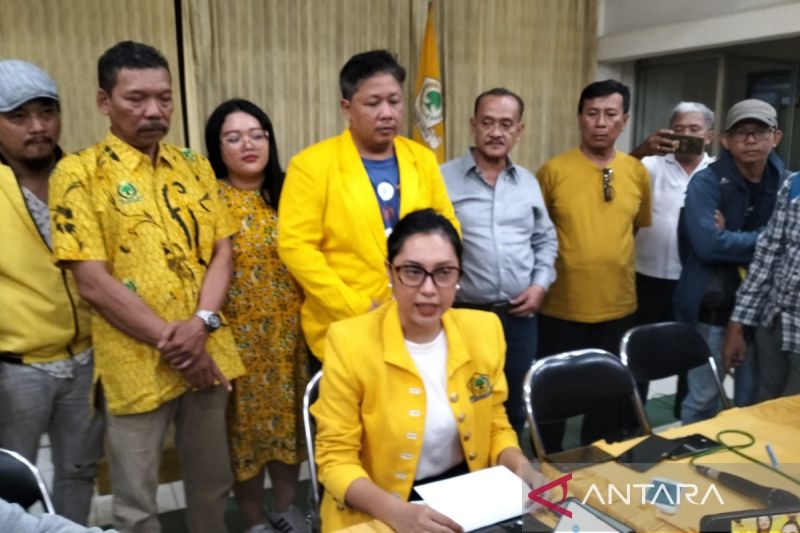 Sekar Tandjung memberikan keterangan kepada wartawan di Solo, Jawa Tengah, Rabu (28/8/2024). ANTARA/Aris Wasita