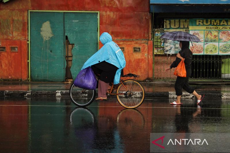 Prakiraan Cuaca BMKG, 10 Wilayah di Indonesia Potensi Hujan Ringan