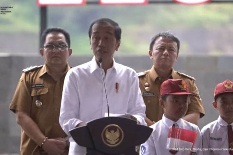 Jokowi Harapkan Diskusi Perdamaian dengan Paus Fransiskus di 2024