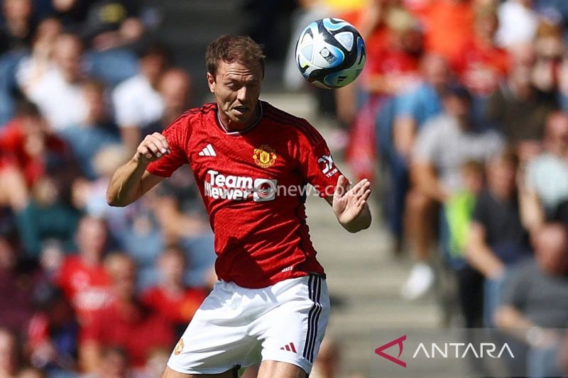 Jonny Evans Pensiun dari Timnas Irlandia Utara, Kenangan Tak Terlupakan