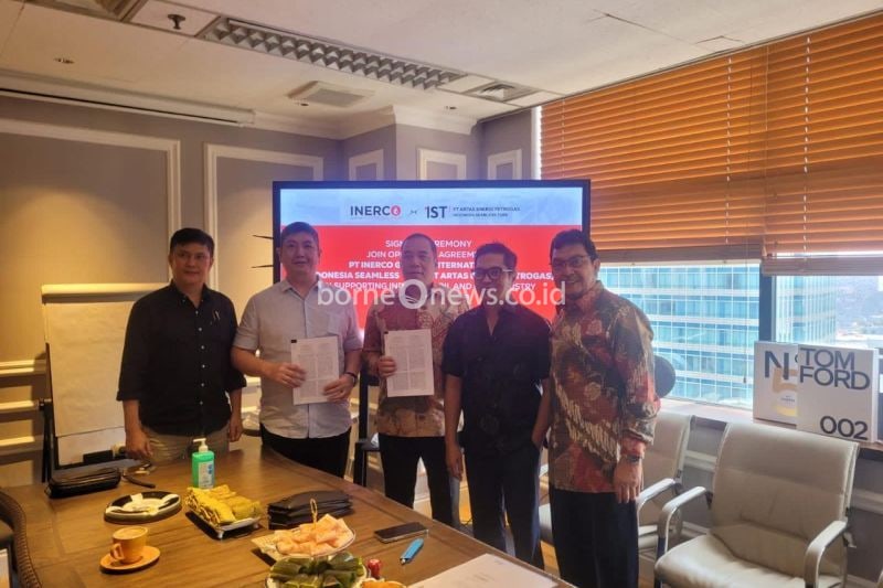 Signing of cooperation between PT Inerco Global International and PT Artas Energi Petrogas to build a seamless pipe factory in Cilegon, Banten. (ANTARA/HO-Inerco Global International)