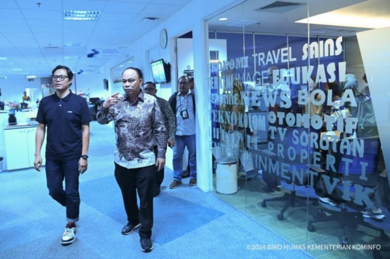 Pembangunan Infrastruktur Digital Pesat di Era Jokowi, Tantangan Judi Online