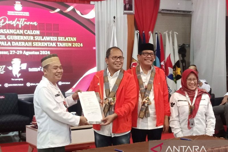 Pendaftaran Bapaslon Gubernur Sulsel, Danny-Azhar Dinyatakan Lengkap