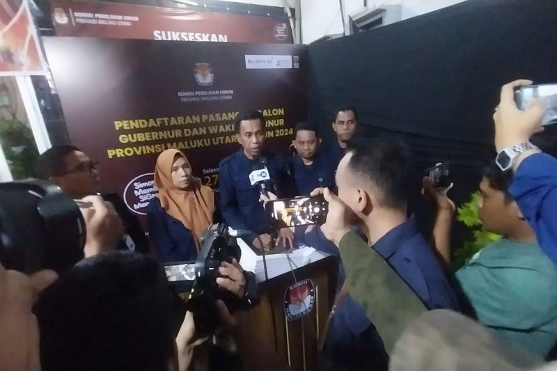 Berkas Tiga Pasangan Calon Gubernur Maluku Utara Dinyatakan Lengkap