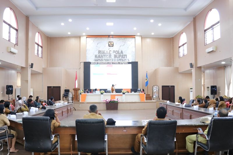 Brida Sulteng bekerja sama Universitas Tadulako melaksanakan seminar hasil riset 'Jejak Tapak Tangan Prasejarah di Goa Ganda-Ganda di Morowali Utara, Jumat (30/8/2024). (ANTARA/HO-Brida Sulteng)